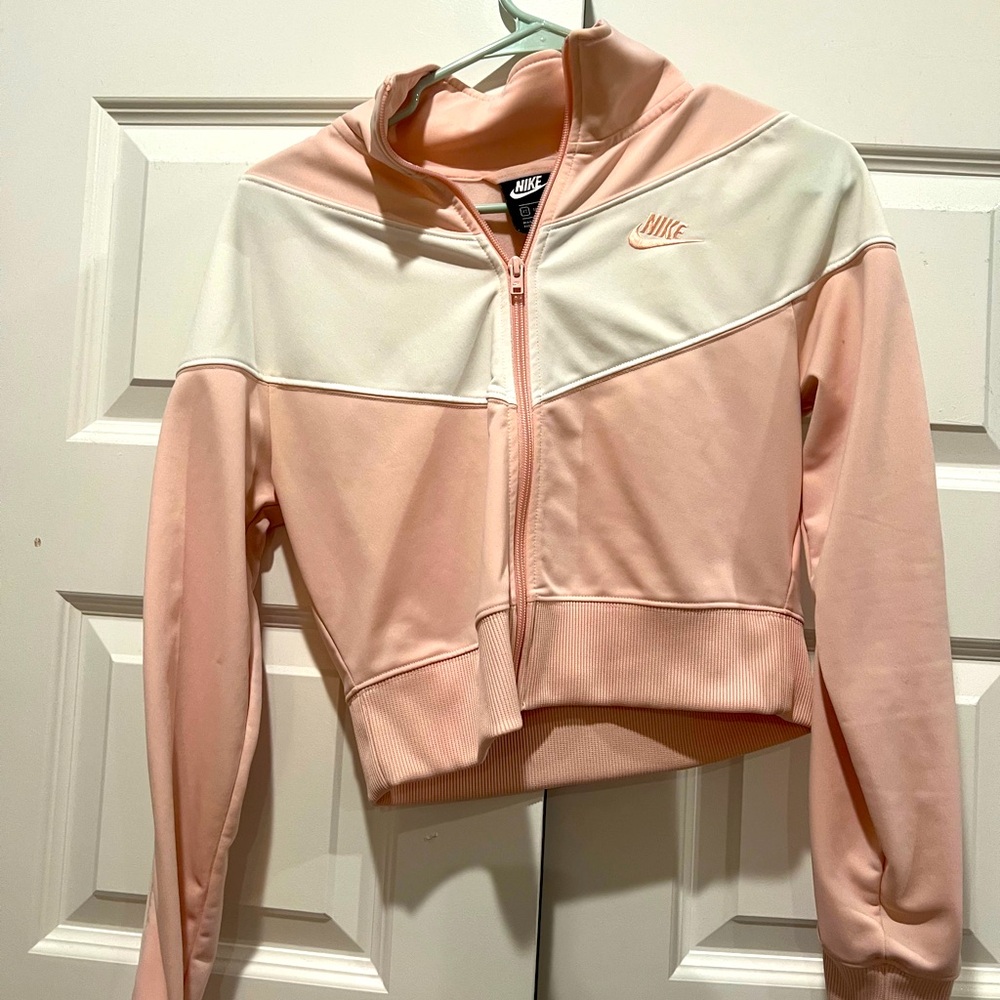 Nike cropped jacket